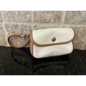 VTG Dooney & Bourke Creamy White leather Snap Wristlet w/Strap Mini Pouch